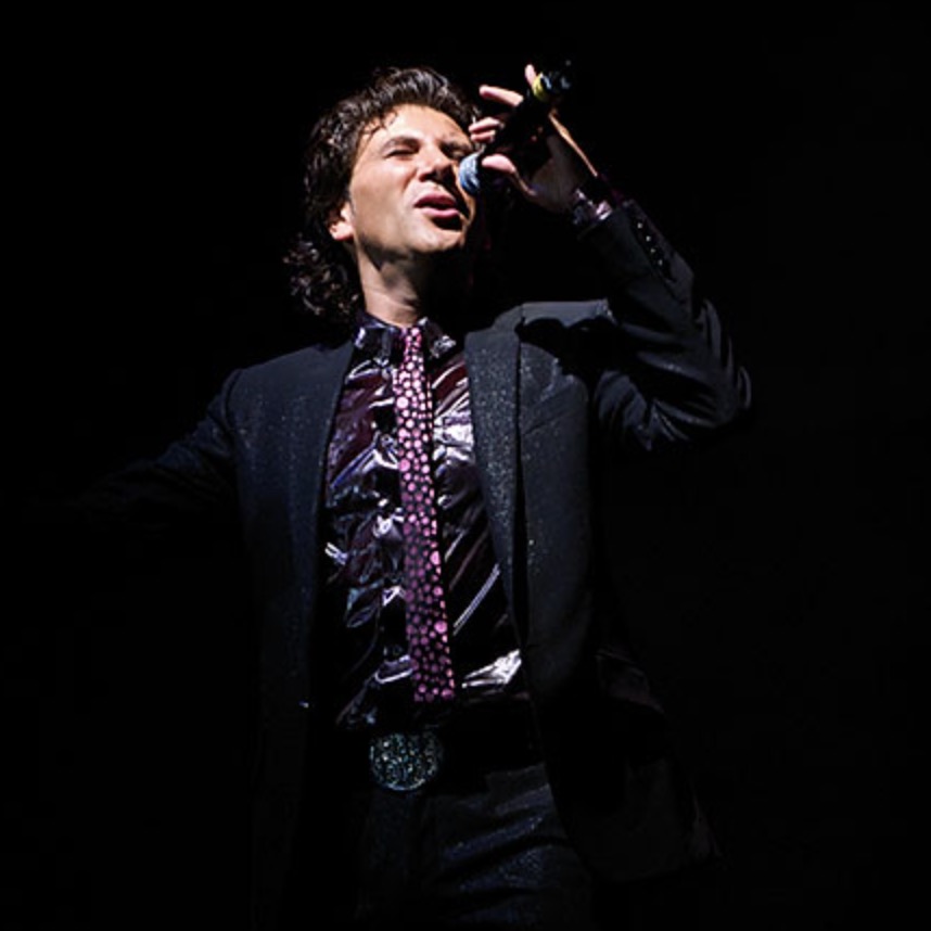 Singer performing at a Matryoshka event